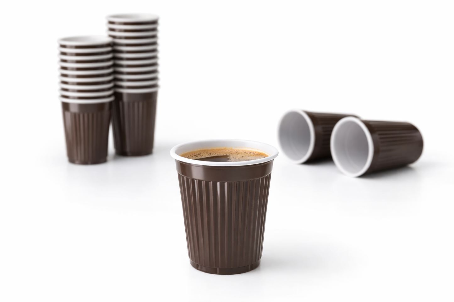 Automatenbecher 180 ml – Kunststoff-Kaffeebecher für Kaffeeautomaten | Braun-Weiß