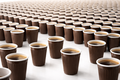 Automatenbecher 180 ml – Kunststoff-Kaffeebecher für Kaffeeautomaten | Braun-Weiß